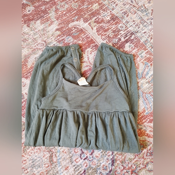 Sold Kate Quinn romper - Picture 2 of 5